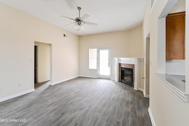 018-photo-living-room-13553146