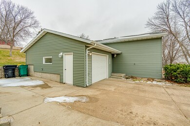 907N31stSt_00048