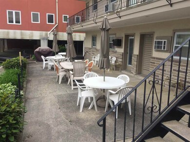 404 Farragut Rd unit 2, Wildwood Crest, NJ 08260 - photo 2