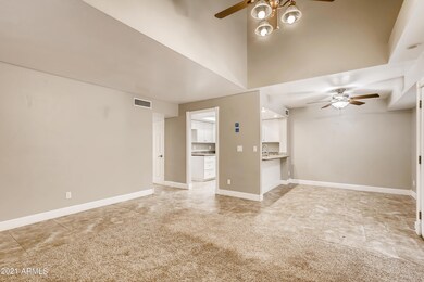 9-161595333-11 Living Room