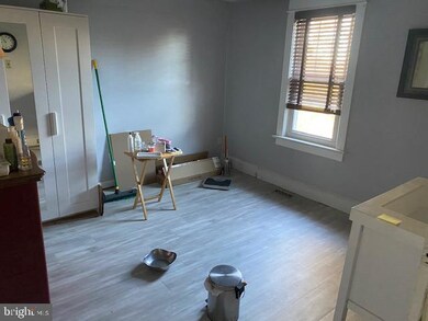 264 E Knight Ave, Collingswood, NJ 08108 - photo 7