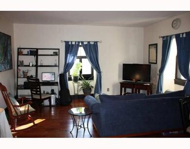 119 Benefit St unit 8, Providence, RI 02903 - photo 4