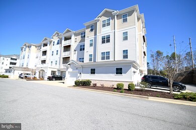 23570 F D R Blvd unit 105, California, MD 20619 - photo 2