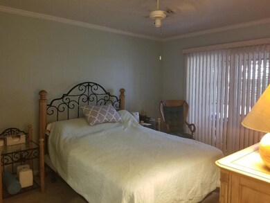 5041 El Claro Cir Owner Suite