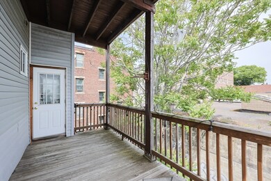 39 Chester St, Allston, MA 02134 - photo 4