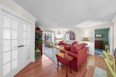 3277 Fox Chase Cir N unit 105, Palm Harbor, FL 34683 - photo 6