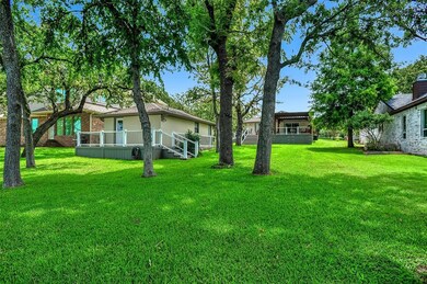 115 Hogan Dr, Gainesville, TX 76240 - photo 7