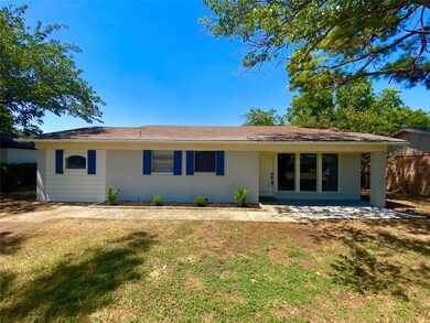 512 Sally Ln, Cleburne, TX 76033 - photo 5