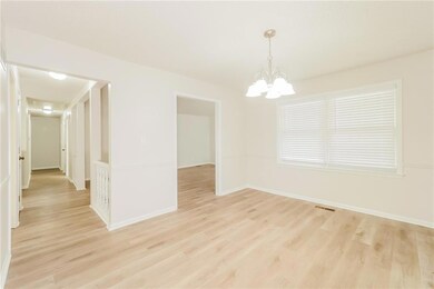 1018 Silver Lake Dr, Raymore, MO 64083 - photo 4