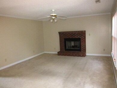 126 Plantation Blvd, Jacksonville, NC 28540 - photo 5