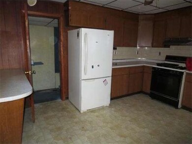 1 Winthrop Place, Revere, MA 02151 - photo 3