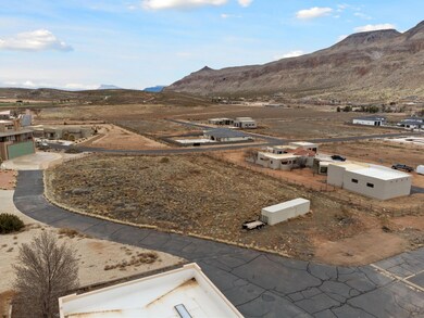 Lot 70 pic 6
