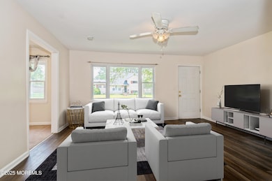 Large Living Room