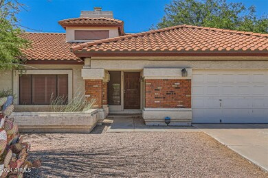921 E Citation Ln, Tempe, AZ 85284 - photo 3