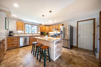 11 Poplar St, Old Orchard Beach, ME 04064 - photo 7