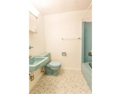 125 Littleton Rd unit 4, Ayer, MA 01432 - photo 5