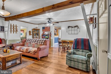 89 Molleystown Rd, Pine Grove, PA 17963 - photo 2