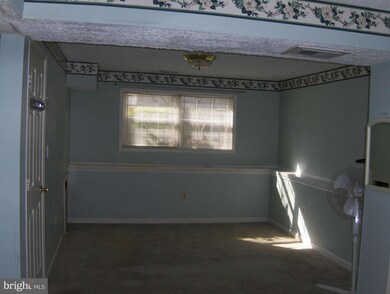 6412 Bear Ct, Waldorf, MD 20603 - photo 6