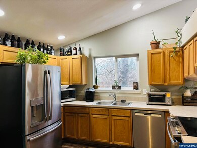 1509 Briar Rd, Independence, OR 97351 - photo 3