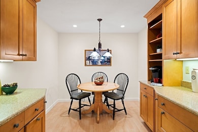 7 Ledgewood Way unit 11, Peabody, MA 01960 - photo 5