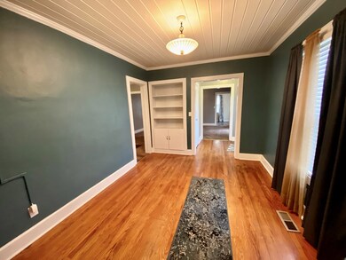 215 S Forrest Ave, Adel, GA 31620 - photo 5