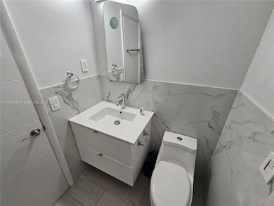 227 SE 1st St unit 7, Dania Beach, FL 33004 - photo 7