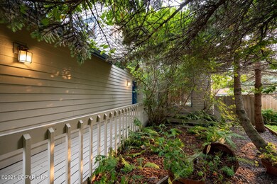 3240 Wiley Post Lp-5512142 Woodway Cir