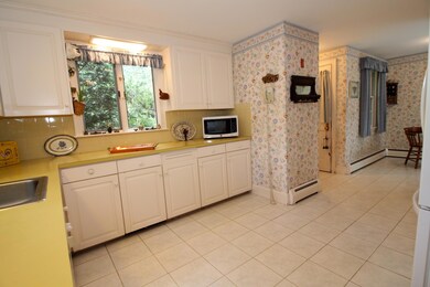 10 Cotuit Bay Dr, Cotuit, MA 02635 - photo 6