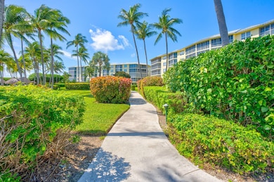 87851 Old Hwy unit M32, Islamorada, FL 33036 - photo 6