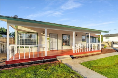 2572 Harrison St, Riverside, CA 92503 - photo 6