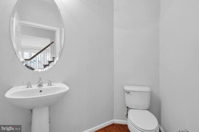 25386 Kettle Ln, Chantilly, VA 20152 - photo 5