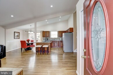 13108 Holdridge Rd, Silver Spring, MD 20906 - photo 2