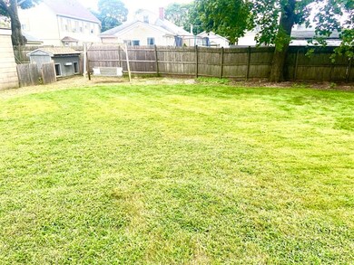 9 Lee St, Pawtucket, RI 02861 - photo 6