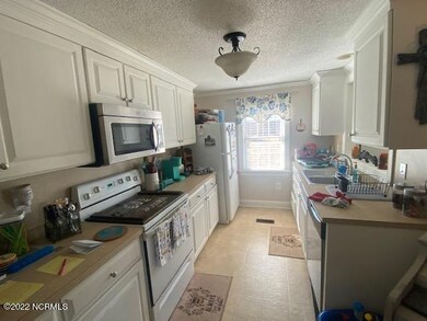 5151 Bulluck School Kitchen