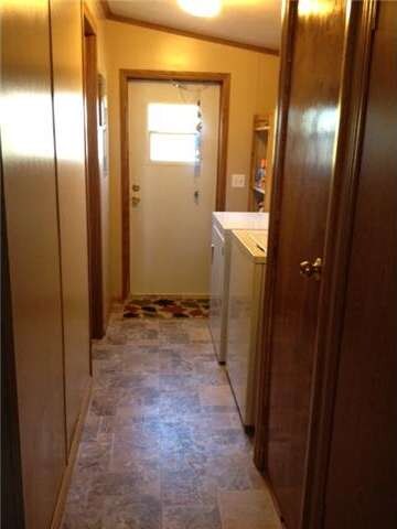 105 S Garfield St, Wingate, IN 47994 - photo 7