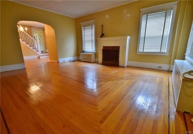 1820 W Washington St, Allentown, PA 18104 - photo 2