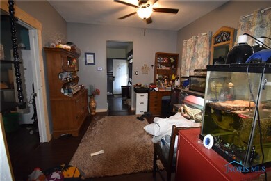 Dining Room (1)