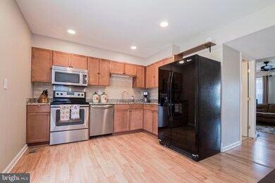 561 Jamestown Ct, Edgewood, MD 21040 - photo 7