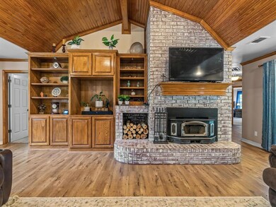 142 W Ridge St, Decatur, TX 76234 - photo 6