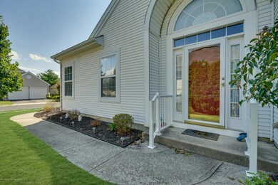 6 Bomar Ct, Manchester, NJ 08759 - photo 2