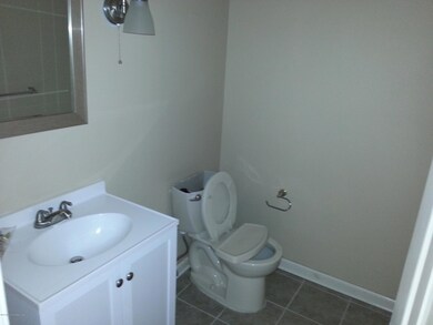 9 Alameda Ct, Eatontown, NJ 07724 - photo 7