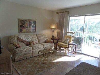 Living room to lanai.