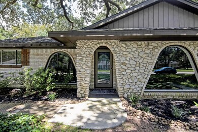 Cobbleston entry- unique architecture