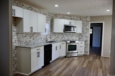 1401 Walmsley Rd, Bald Knob, AR 72010 - photo 3