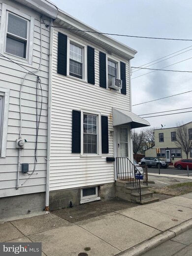 239 Morris St, Gloucester City, NJ 08030 - photo 2