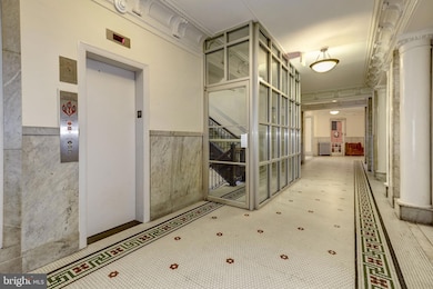 1736 Columbia Rd NW unit 207, Washington, DC 20009 - photo 7