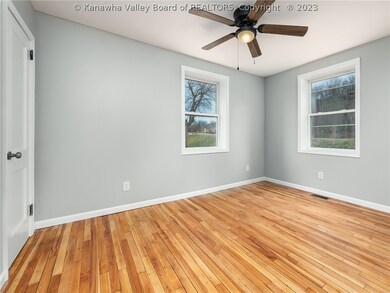 545 17th St, Dunbar, WV 25064 - photo 7