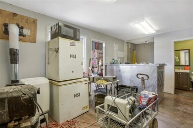 301 Magistrate St, Chalmette, LA 70043 - photo 6