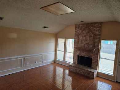 5537 Four Winds Dr, Arlington, TX 76018 - photo 5