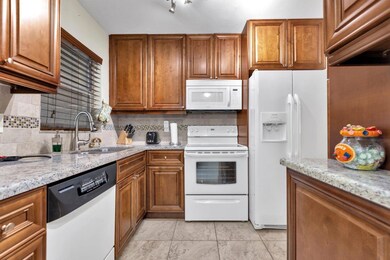 6850 Royal Palm Blvd unit 106G, Margate, FL 33063 - photo 4